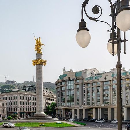 Zharuma Caravan Tbilisi Bagian luar foto