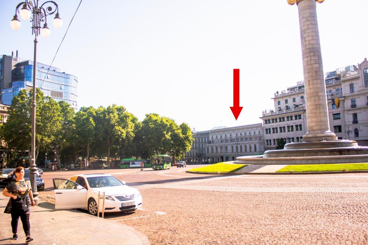 Zharuma Caravan Tbilisi Bagian luar foto